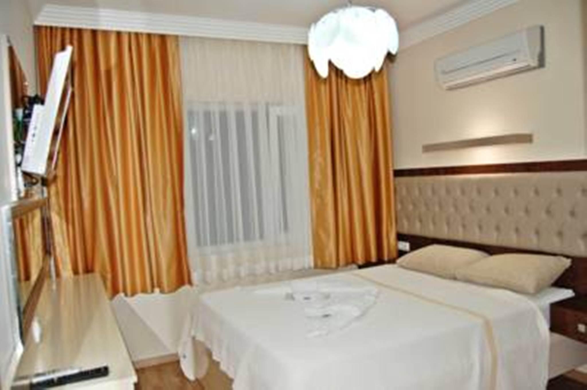 Hotel Twenty Antalya Buitenkant foto