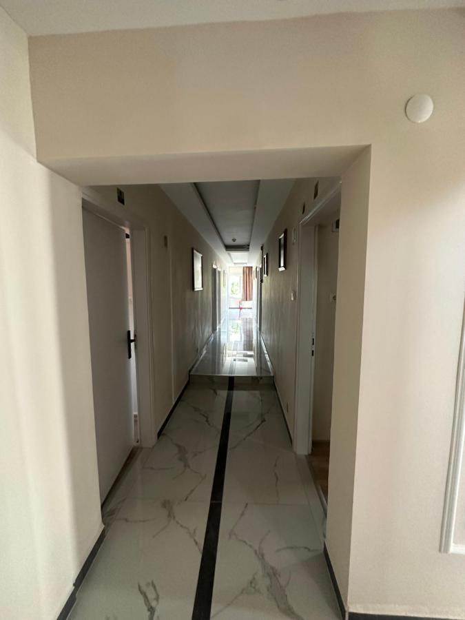 Hotel Twenty Antalya Buitenkant foto