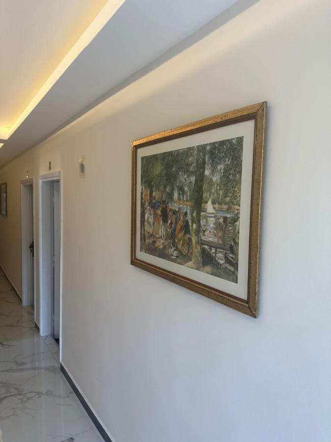 Hotel Twenty Antalya Buitenkant foto