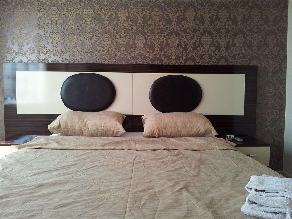 Hotel Twenty Antalya Buitenkant foto