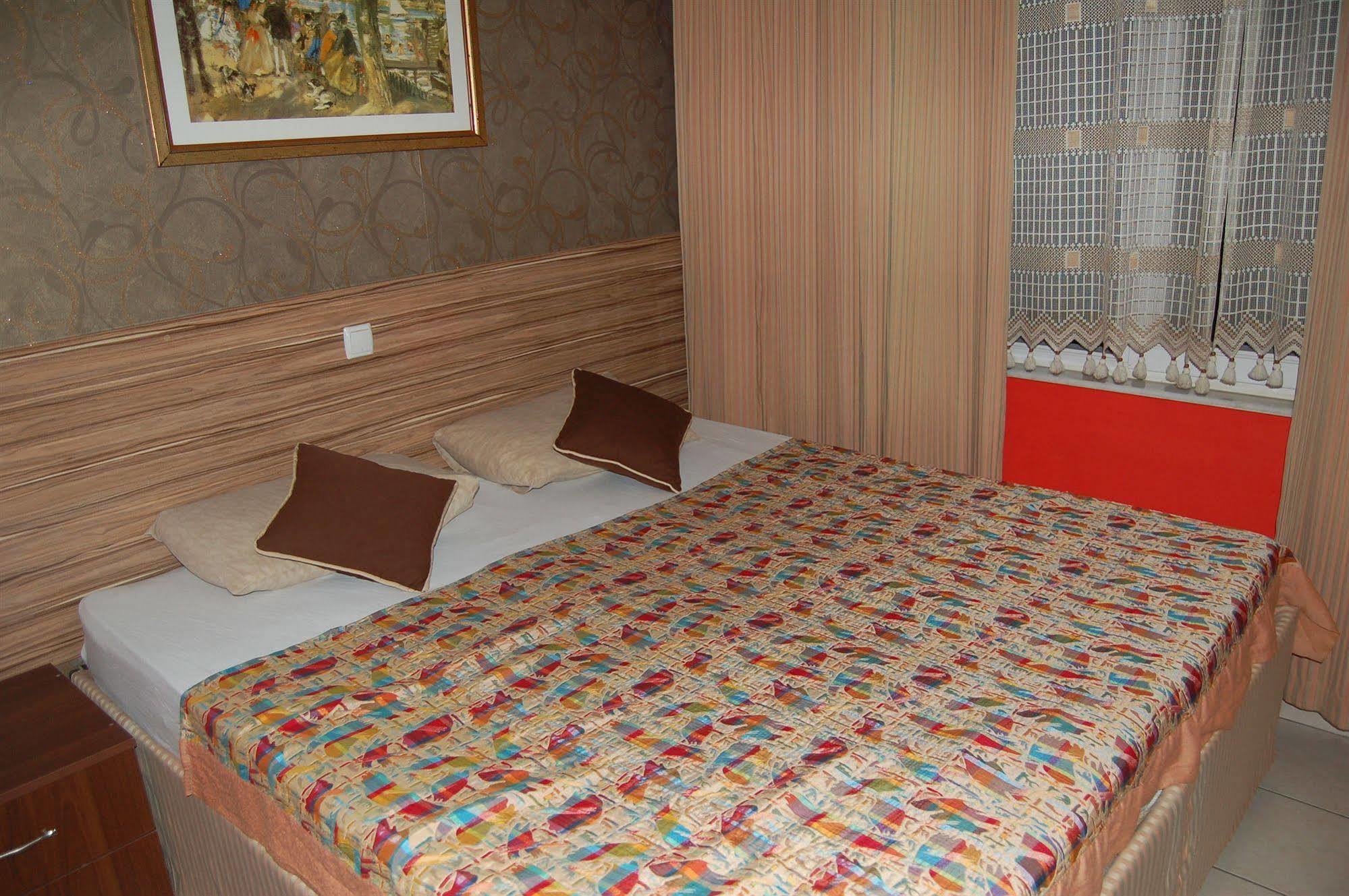 Hotel Twenty Antalya Buitenkant foto